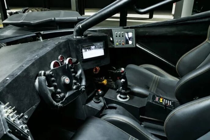 اتومبیل گران بت موبیل