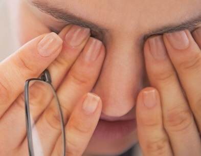 مالش چشم ها