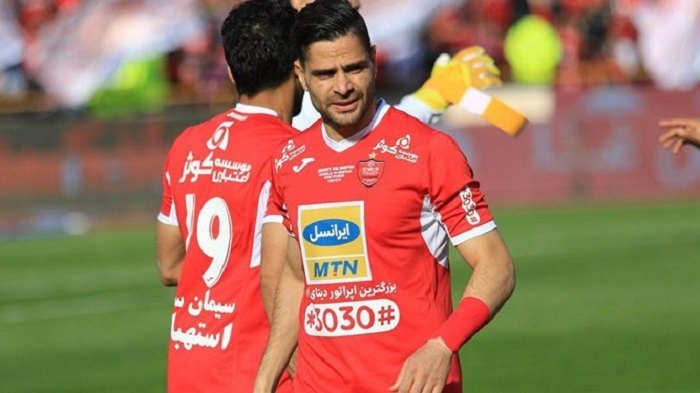 مزایده ۵۵ اثر نقاشی از یک شامپانزه