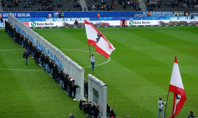 دیوار برلین در بوندس لیگا فرو ریخت 