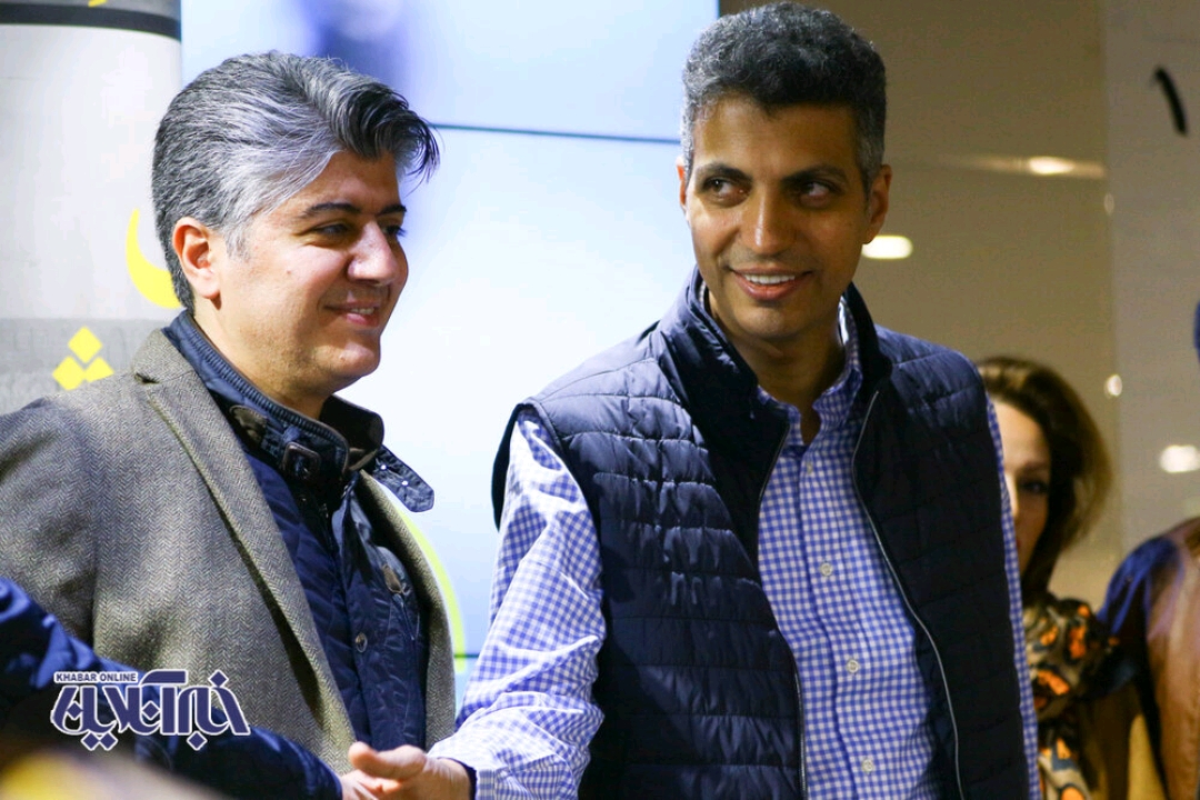 شهرام پوراسد در کنار عادل فردوسی پور شهرام پوراسد در کنار عادل فردوسی پور