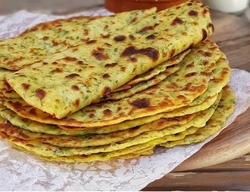 نان مصرفی ایرانی فاقد ارزش غذایی است