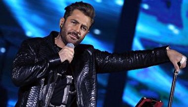 عصبانیت یک ضدانقلاب از کنسرت گلزار! + فیلم