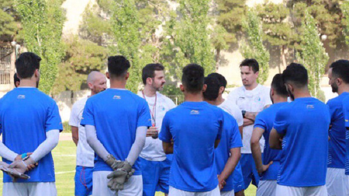 تیم استقلال