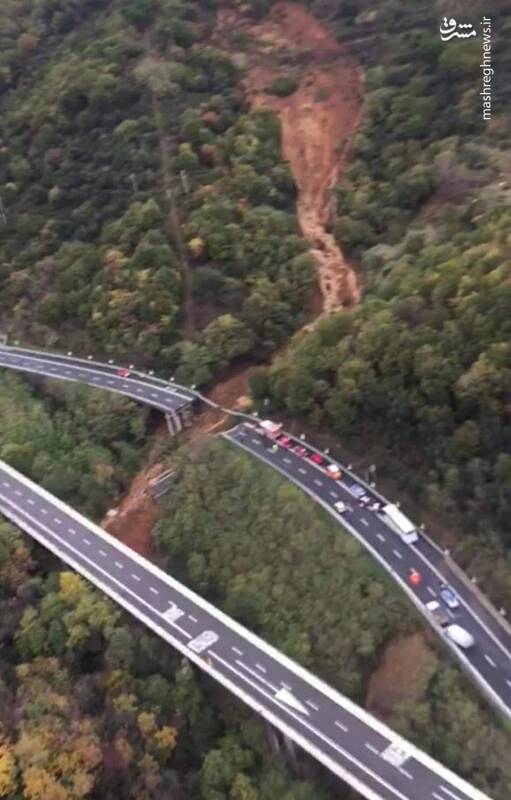 ریزش پل هوایی ۳۰ متری در اتوبان ایتالیا