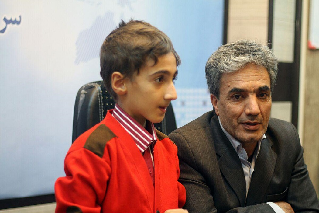 امیرحسین آهی و پدرش