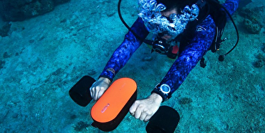 اسکوتر زیرآبی ارزان‌قیمت و سبک از راه رسید