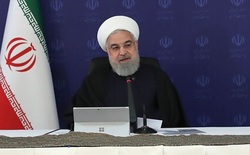روحانی: صندوق بین المللی پول به وظایف خود عمل کند
