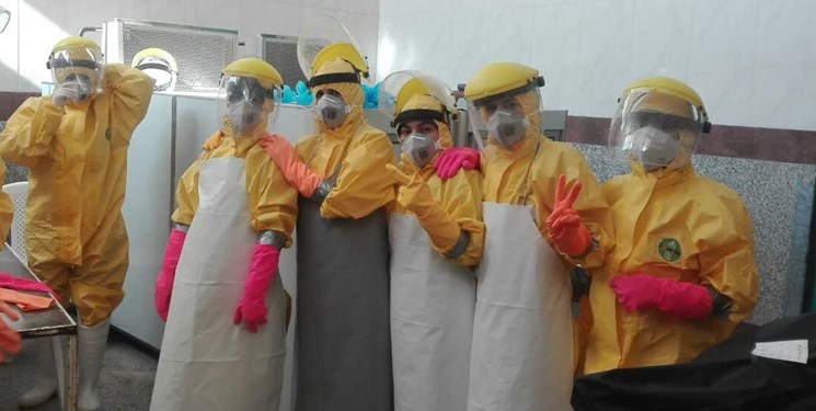 گفت‌وگو با غساله اموات کرونایی که از ترس جنازه مادرش را هم ندیده بود!