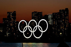 با تعویق یک ساله المپیک، تکلیف حقوق المپیکی‌ها چه می‌شود؟