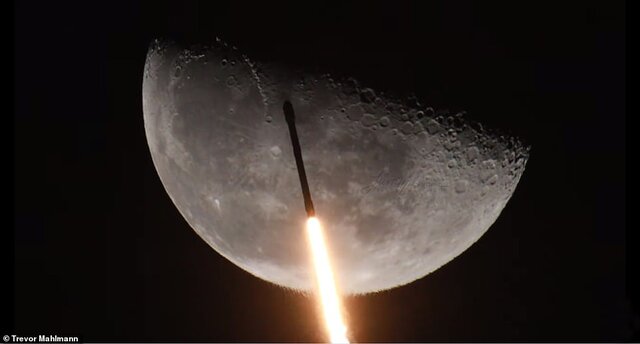 تصاویری خیره‌کننده از گذر فالکون ۹ از کنار ماه