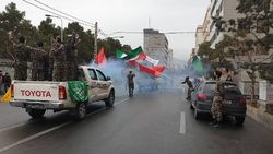 حرکت کاروان سرود «آوای انقلاب» در محلات تهران