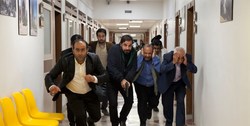 قدردانی خانواده شهدای حادثه تروریستی مجلس از ده‌نمکی