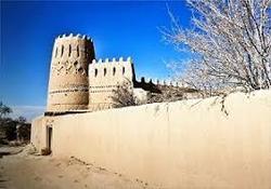 حصار برج قلعه تاریخی رشکوییه یزد فرو ریخت