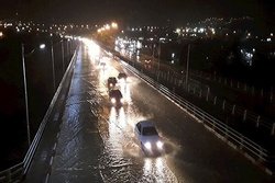 ترافیک سنگین در بزرگراه همت و بسیج پس از بارندگی