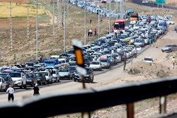 ترافیک سنگین در همه محورهای خروجی از تهران به سمت استان های شمالی