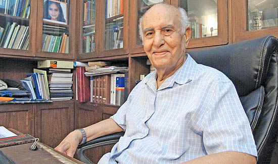 روایت خواندی تاریخ صنعت خودرو‌سازی ایران و بزرگمردان آن +عکس