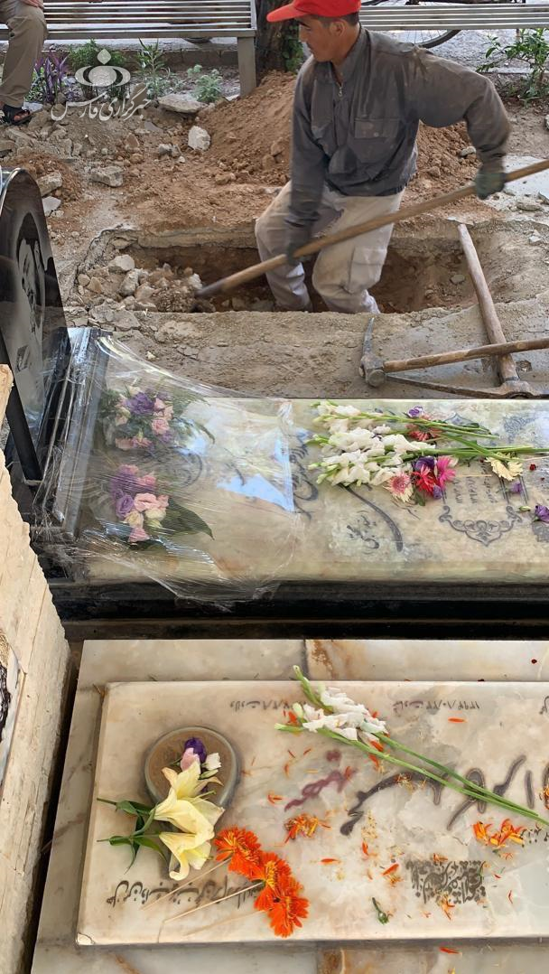 آماده سازی مزار شهید جواد الله کرم + تصاویر