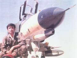 خلبان ایرانی که اراده‌اش داغ اجلاس را بر دل صدام گذاشت + فیلم