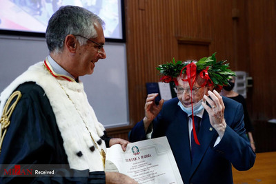 فارغ التحصیلی بازمانده جنگ جهانی دوم از دانشگاه + تصاویر