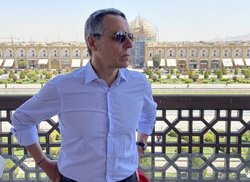 وزیر خارجه سوییس در اصفهان: به مرواریدی در خاورمیانه سفر کردم