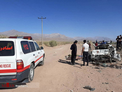 ۷ کشته در تصادف پراید و پژو در جاده کرمان - ماهان +عکس