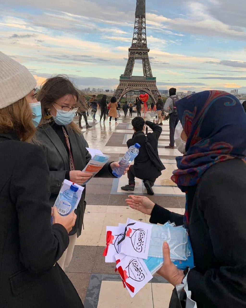 اربعینی ها پای برج ایفل چه می کنند؟