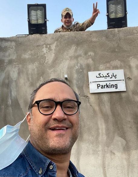 سلفی رامبد جوان با سربازی خندان + عکس