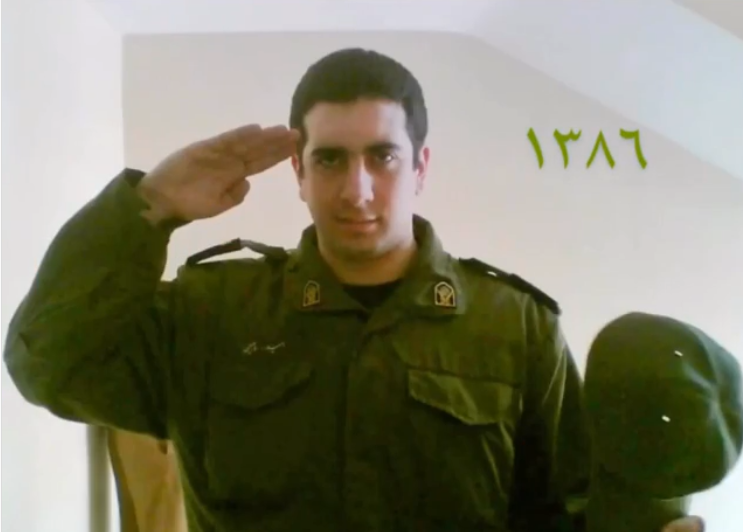 امید حاجیلی در لباس سربازی + عکس