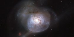 تصویر شگفت‌انگیز هابل از یک کهکشان کم‌نور