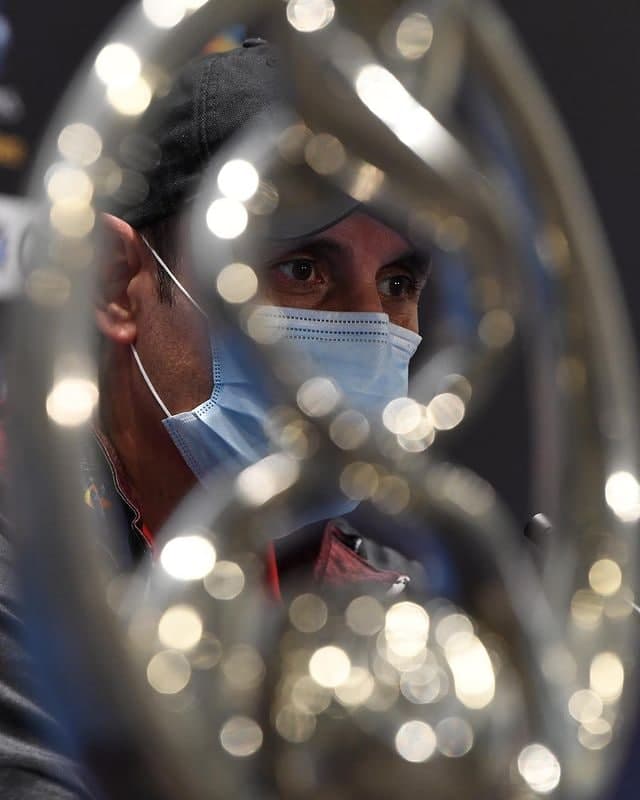 یحیی گل محمدی و جام