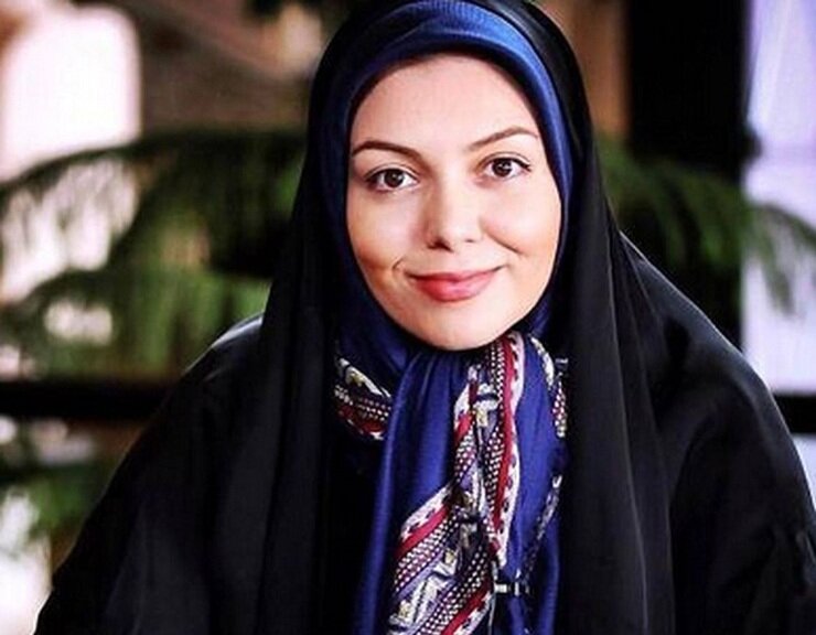 آزاده نامداری