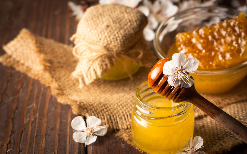 معرفی بهترین ماسک‌های صورت خانگی