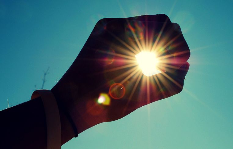 چگونه به شادی و آرامش درون دست پیدا کنیم؟