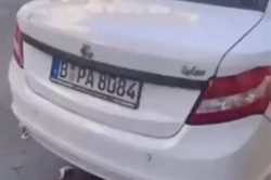 خودروی ساینا شرکت سایپا در خیابان‌های آلمان! + فیلم