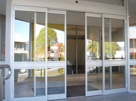  درب شیشه ای