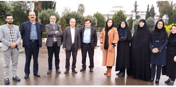 بهنوش طباطبایی در میان همکاران استادش در دانشگاه