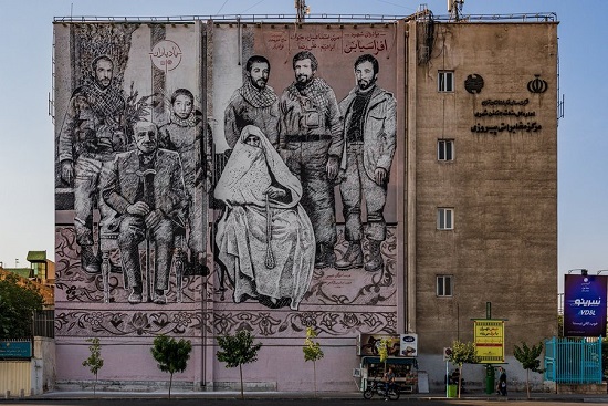 دیوارنگاره مادر شهیدان افراسیابی