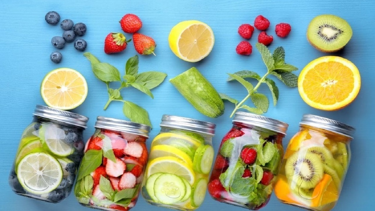 دتاکس واتر چیست و چگونه به لاغری کمک می کند؟