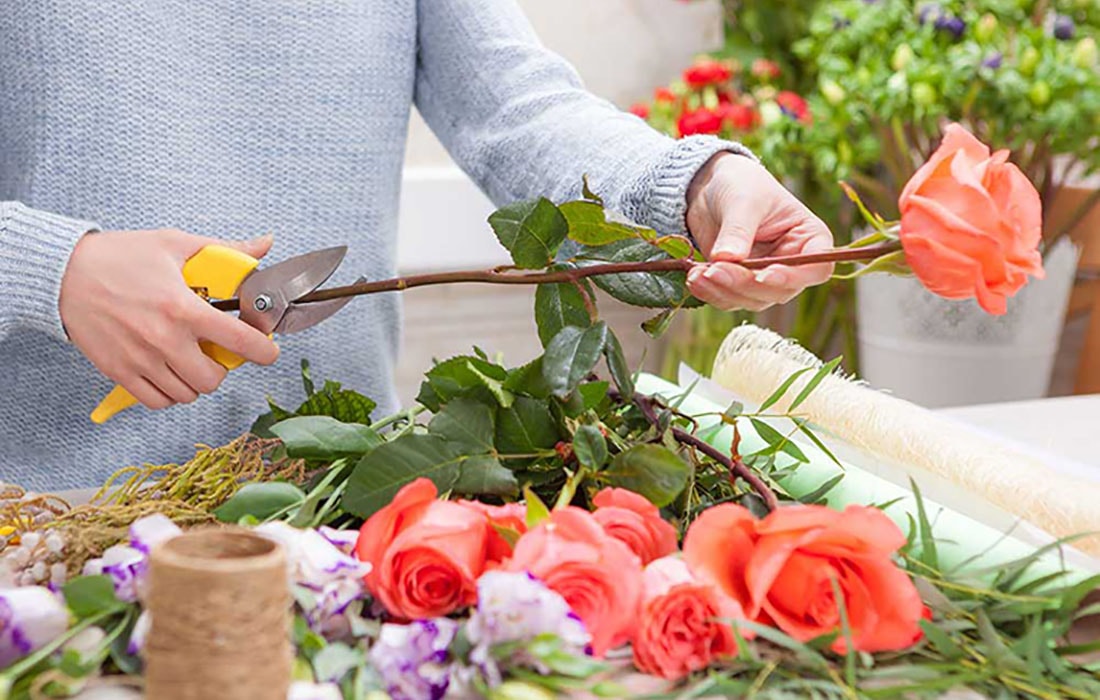  شکر عمر گل ها را طولانی می کند