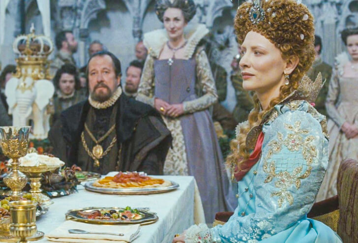 آداب معاشرت عجیبی که در گذشته رواج داشت