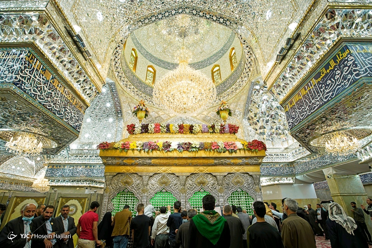 گلچین اشعار زیبا در وصف امام حسین علیه السلام گلچین اشعار زیبا در وصف امام حسین علیه السلام