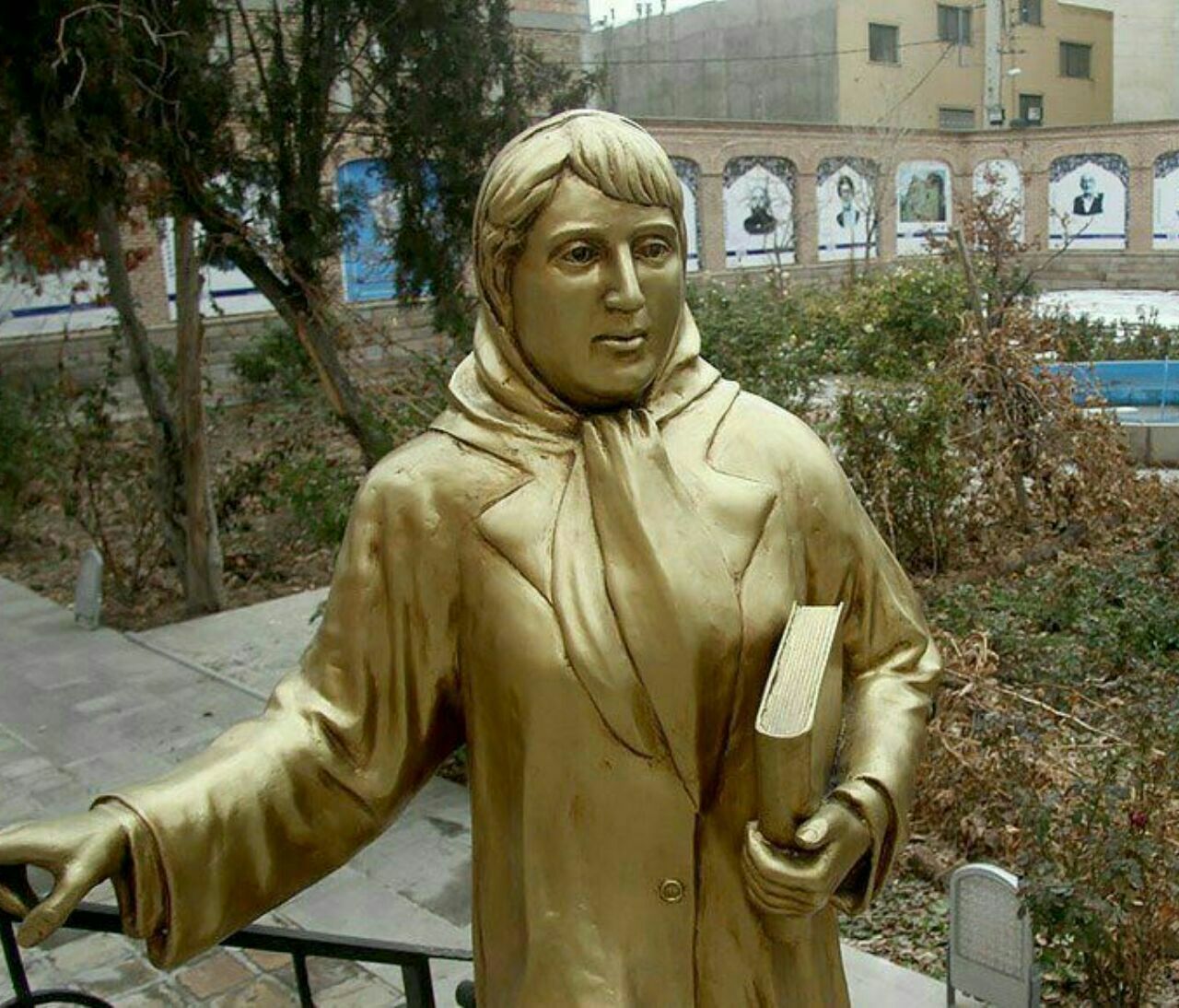 پروین اعتصامی