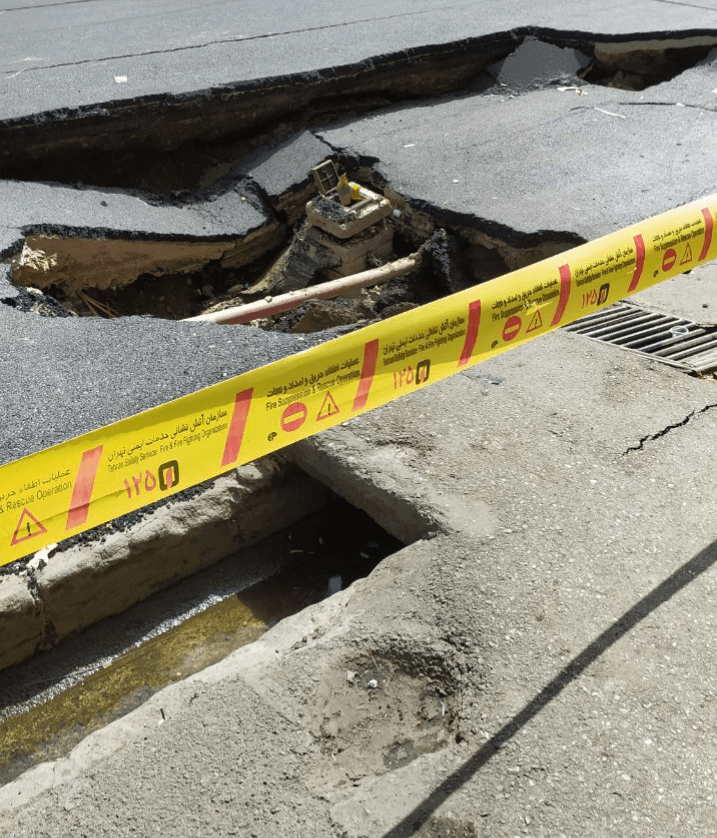 نشست زمین در خیابان امیرکبیر تهران