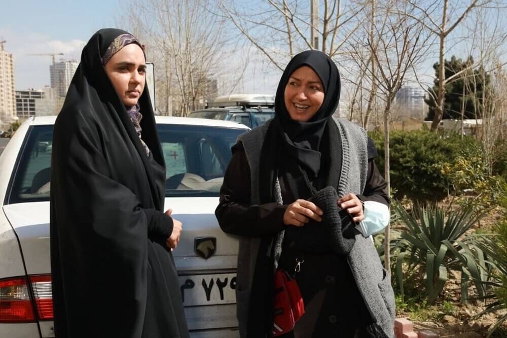 بازیگر نقش زهره در احضار | مینو آذرمگین