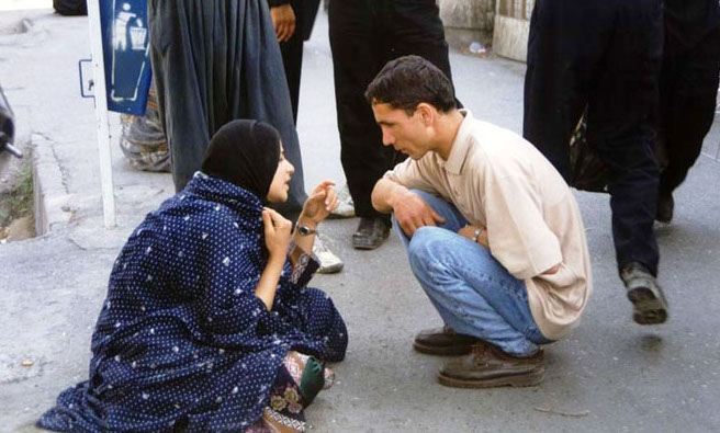 فالگیرها چطور از آینده خبر می دهند؟/آیا سخنان فال گیرها حقیقت دارد؟ فالگیرها چطور از آینده خبر می دهند؟/آیا سخنان فال گیرها حقیقت دارد؟