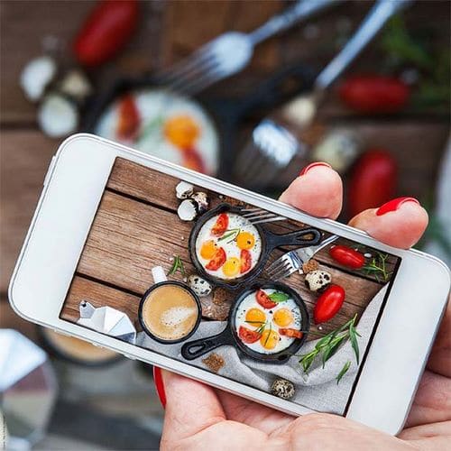 بلاگر کیست و چگونه کسب درآمد می کند؟