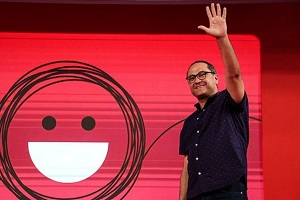 ماجرای عذرخواهی رامبد جوان از نویسندگان چه بود؟