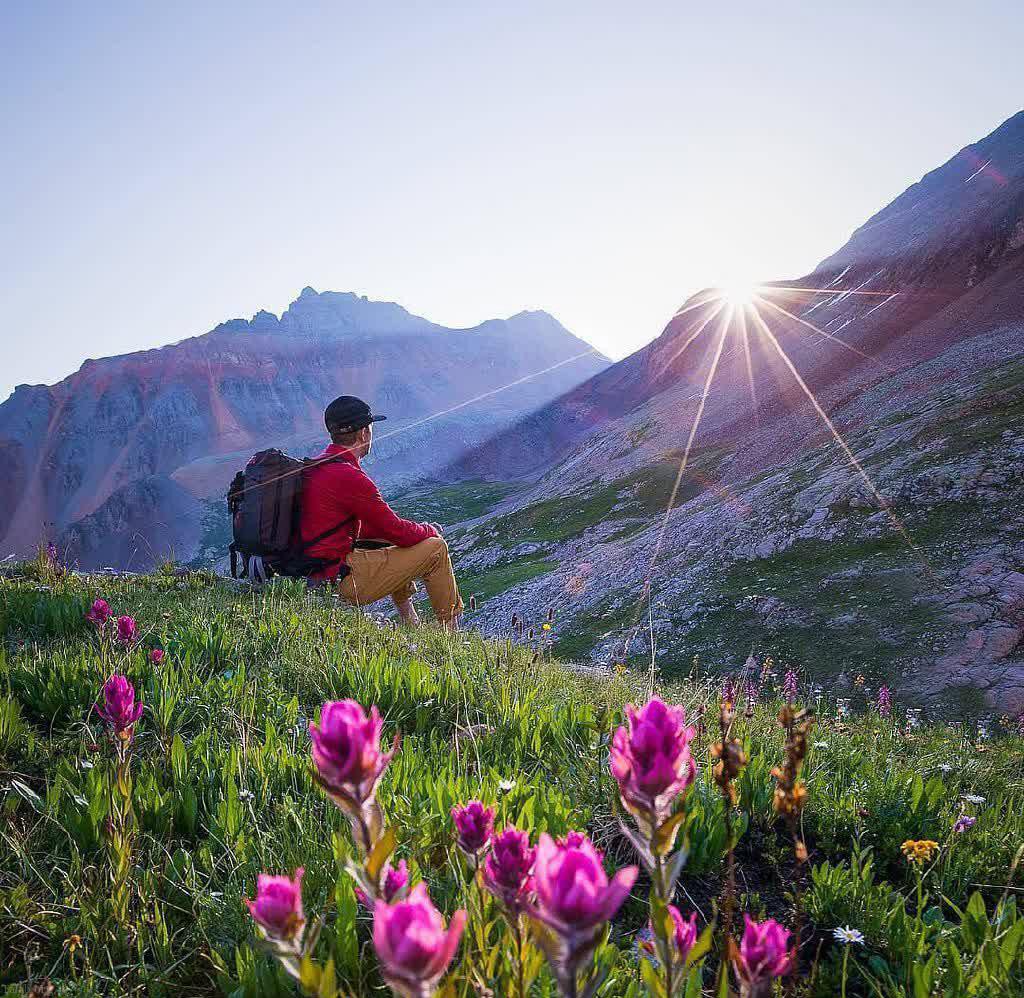 صبح طبیعت کوه طلوع آفتاب