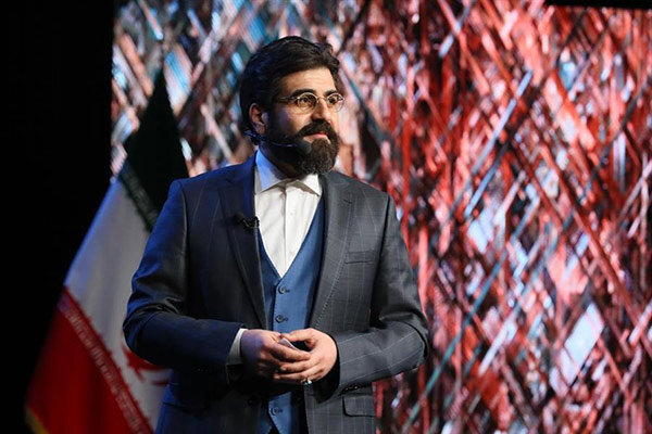 ماجرا سوال جنجالی مجری شبکه سه از مهمانش چه بود؟/پایان ماه عسل و تکرار علیخانی ها!